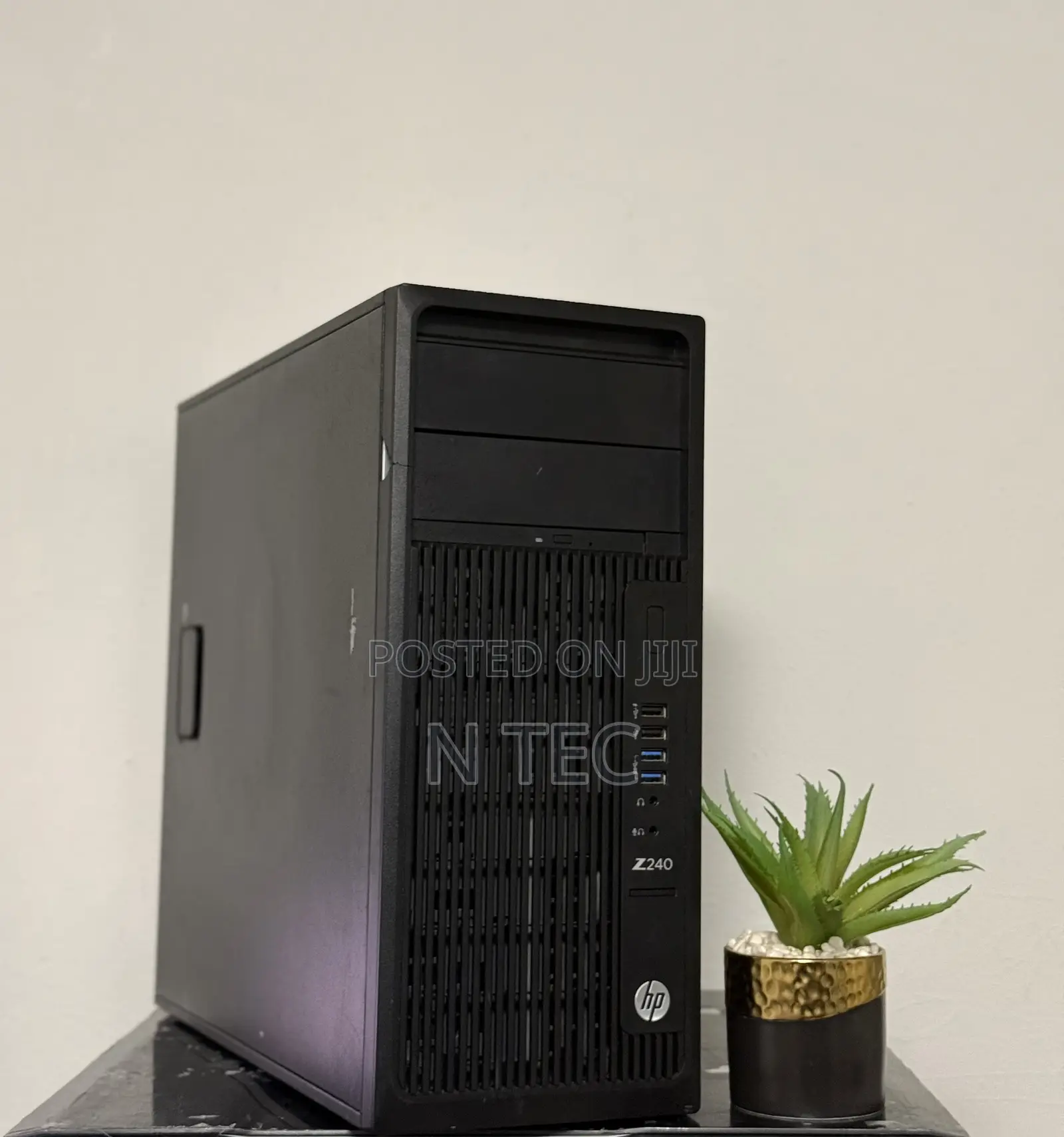 Desktop Computer HP Z240 16GB Intel Xeon HDD 1T