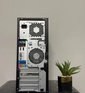 Desktop Computer HP Z240 16GB Intel Xeon HDD 1T