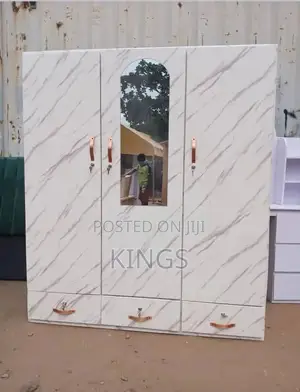 Brand New Large 3-in-1 Wardrobe (Payment on Delivery)