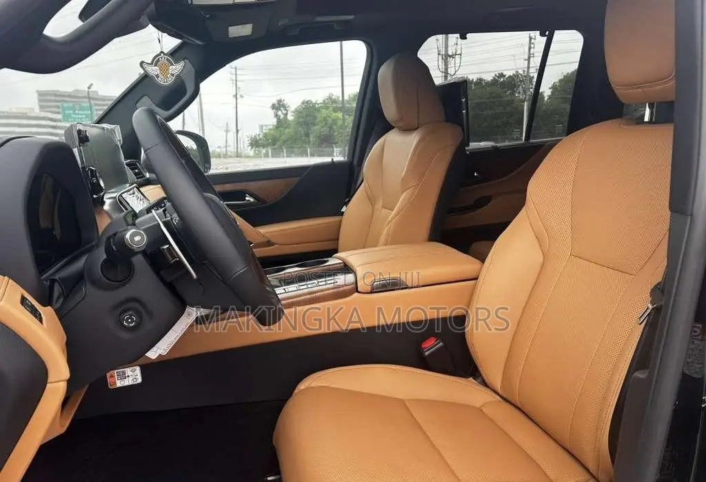 Lexus LX 500d 2026 Black