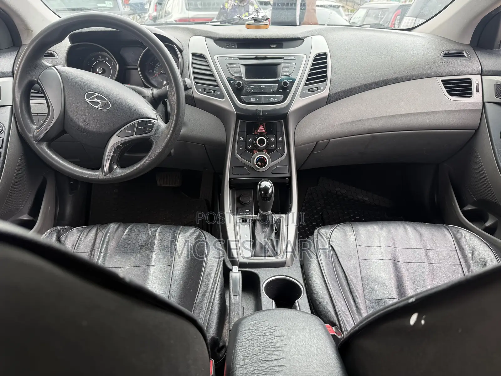 Hyundai Elantra 2016 Silver