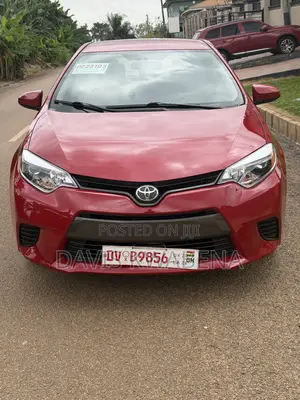 Toyota Corolla LE Eco Premium 4dr Sedan (1.8L 4cyl CVT) 2015 Red