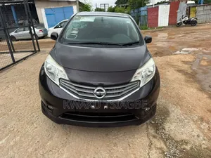 Nissan Note 2013 Purple
