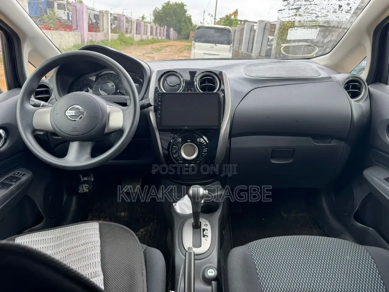 Nissan Note 2013 Purple