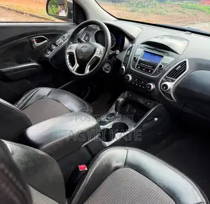 Hyundai Tucson Limited AWD 2013 Black