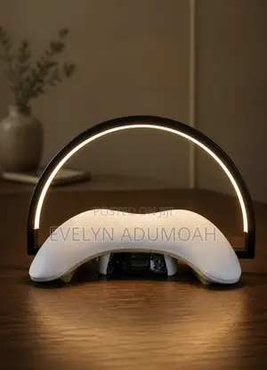 Modern Usb-Powered Half Moon Led Table Nail Lamp