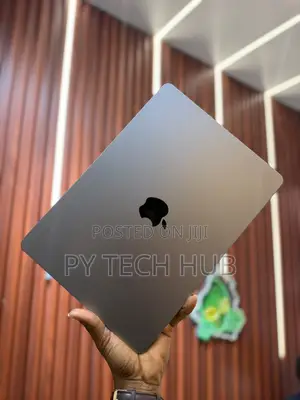New Laptop Apple MacBook Air 2022 M2 16GB Apple M2 SSD 500GB