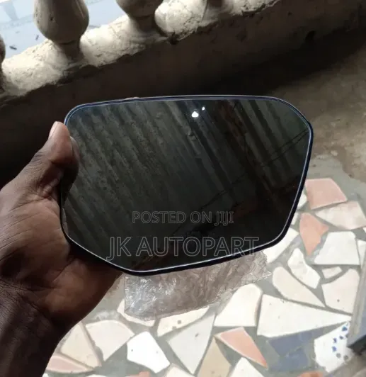 Honda Civic and Accord Mirror Glass 2016,2017,2018,2019,2020,2024