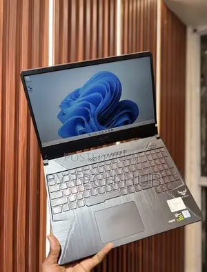 Laptop Asus 16GB Intel Core i5 HDD+SSD 640GB