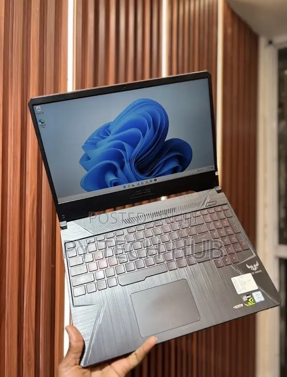 Laptop Asus 16GB Intel Core i5 HDD+SSD 640GB