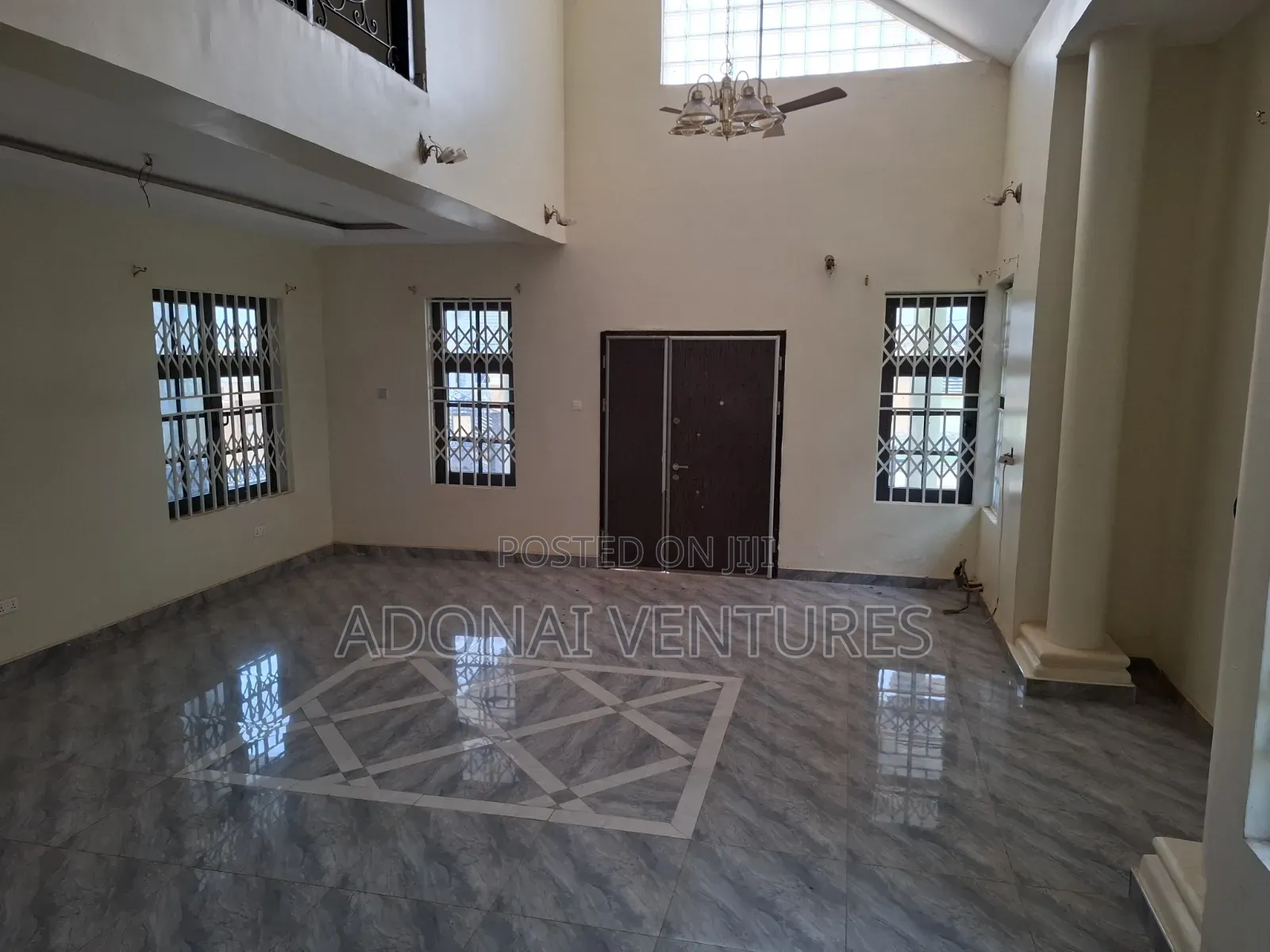 6bdrm House in Santasi Kokoben, Kumasi Metropolitan for rent