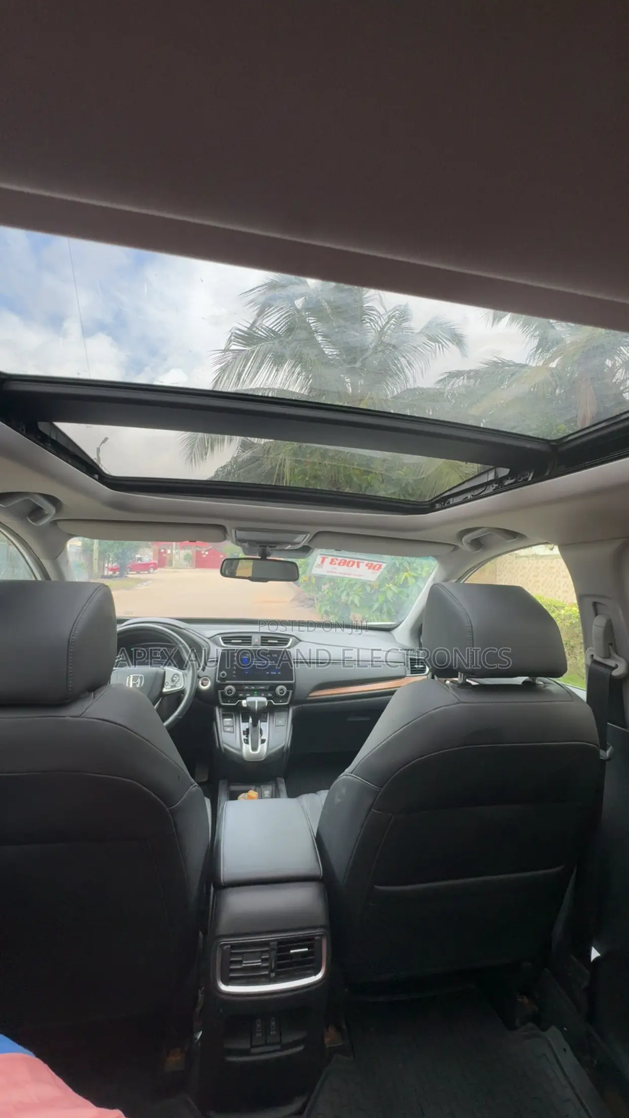 Honda CR-V Touring AWD 2019 White