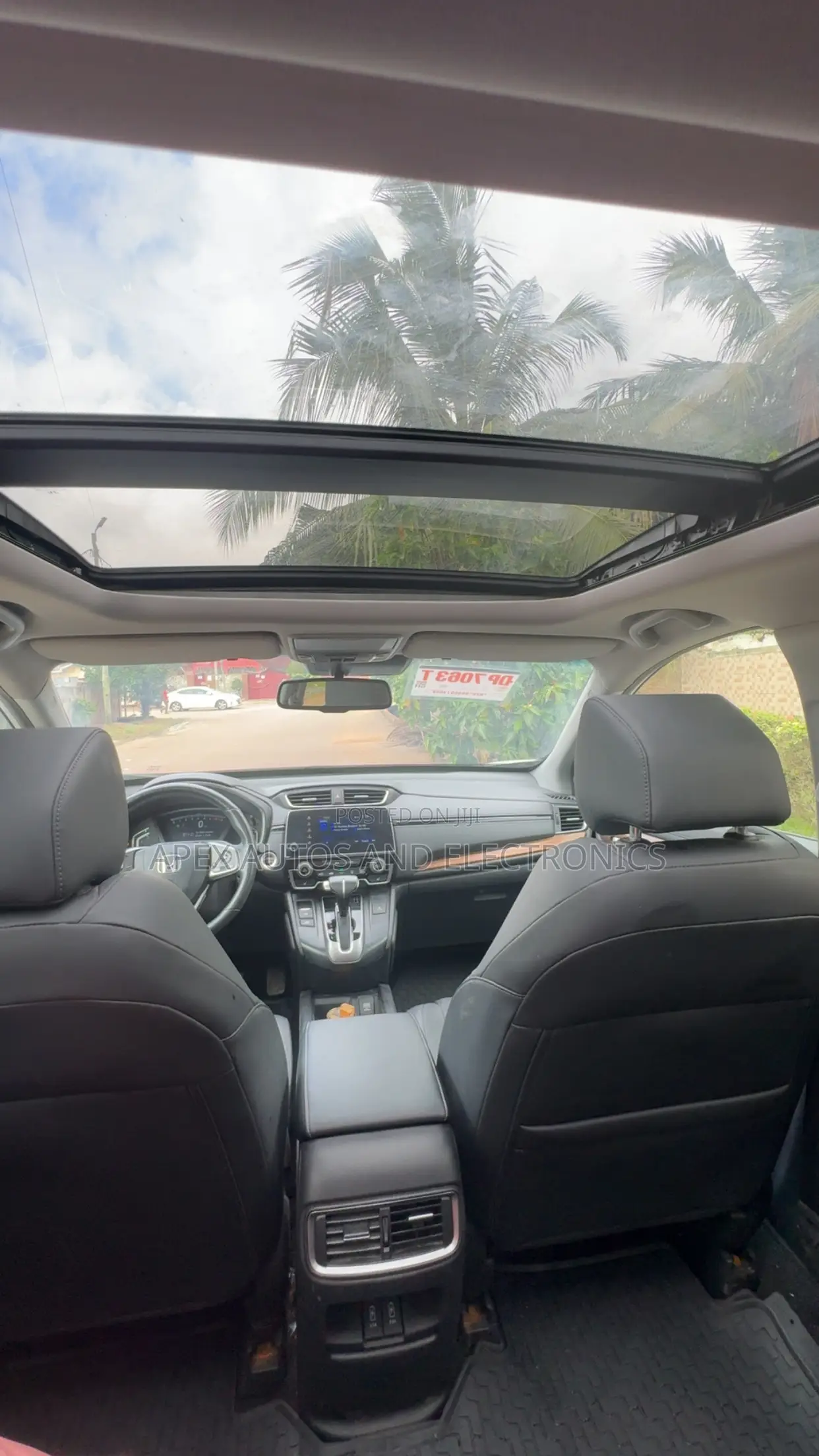 Honda CR-V Touring AWD 2019 White