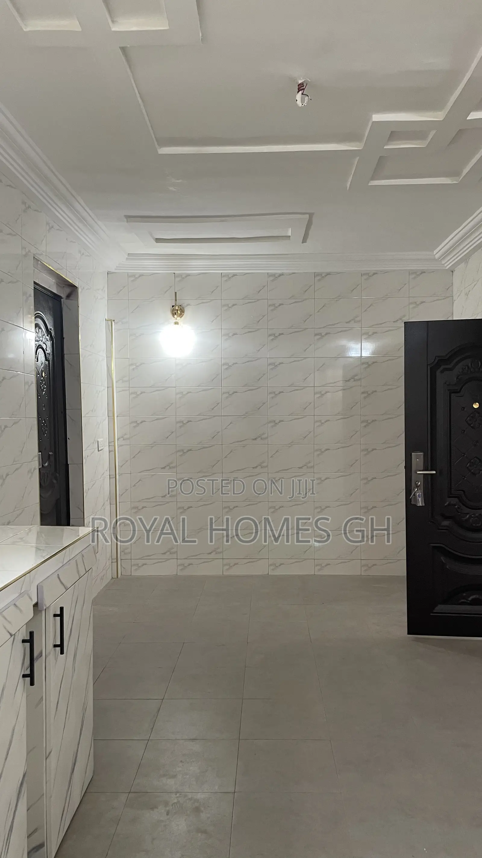 2bdrm Apartment in Royal Homes Gh, East Legon for rent