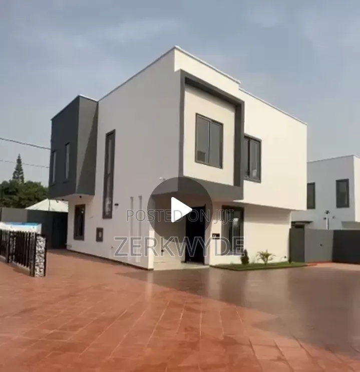 4bdrm House in East Legon, Tema Metropolitan for rent