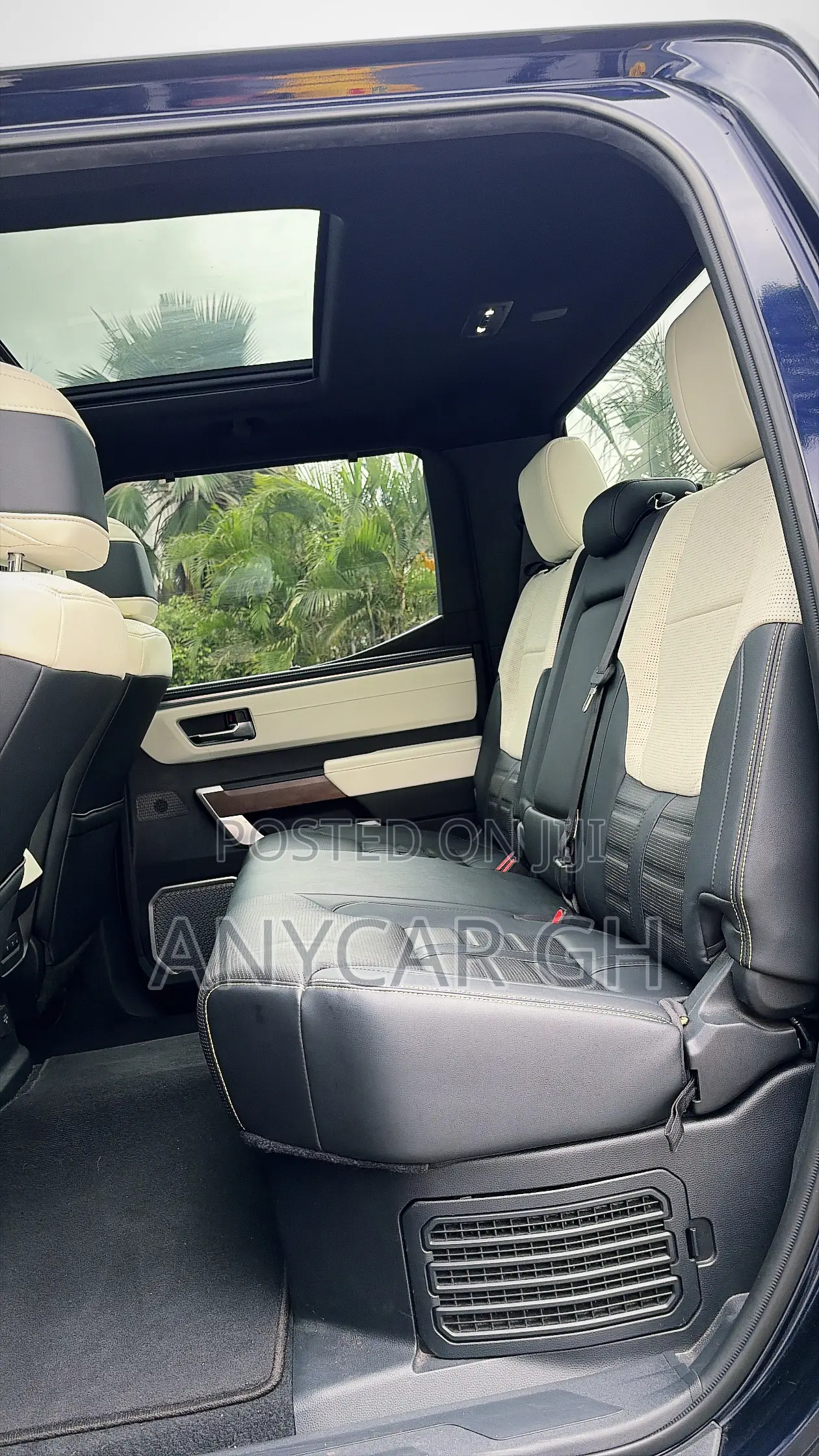 Toyota Tundra 2024 Blue