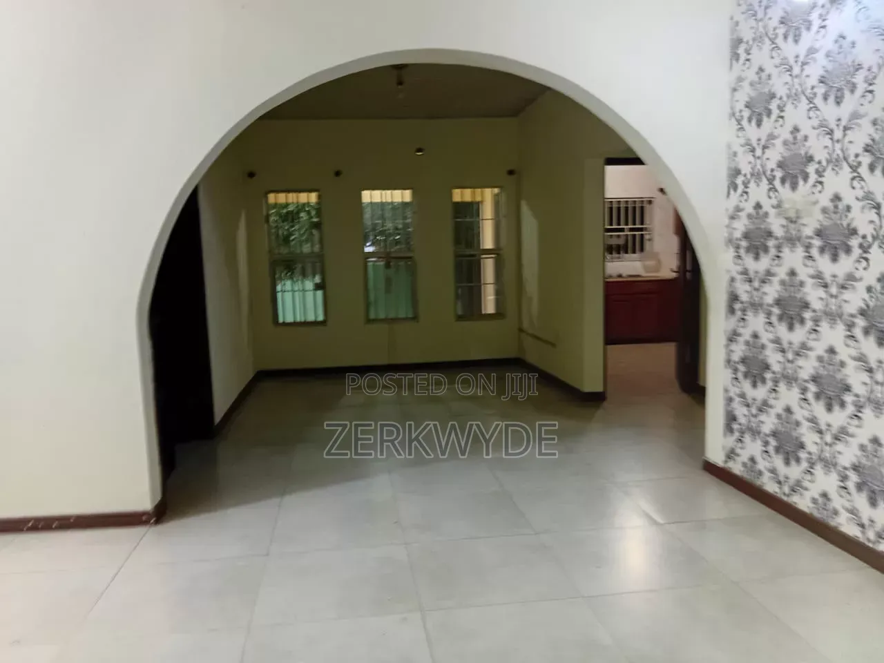 4bdrm House in Devtraco, Tema Metropolitan for rent