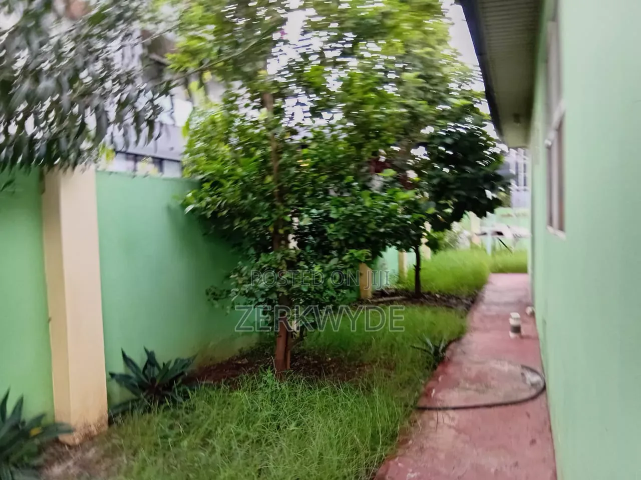 4bdrm House in Devtraco, Tema Metropolitan for rent