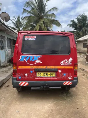 Ford Transit 1999 Red
