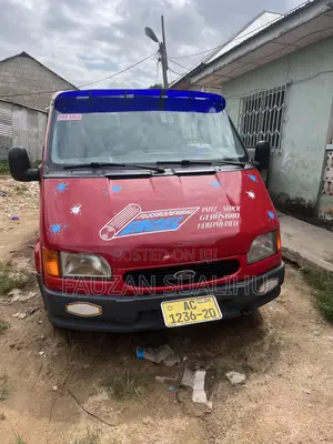 Ford Transit 1999 Red