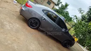 Hyundai Elantra 2010 Gray