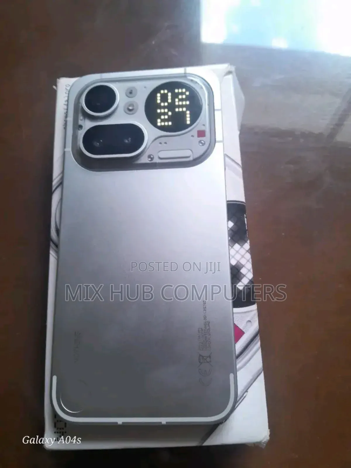 New Nothing Phone 4a Pro 256 GB White