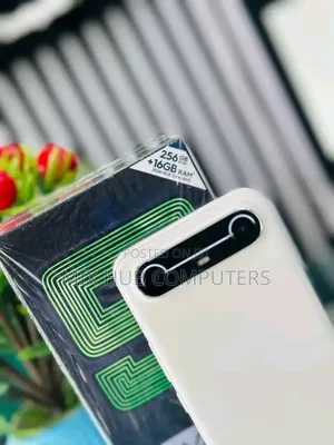 New Tecno Spark Slim 256 GB White