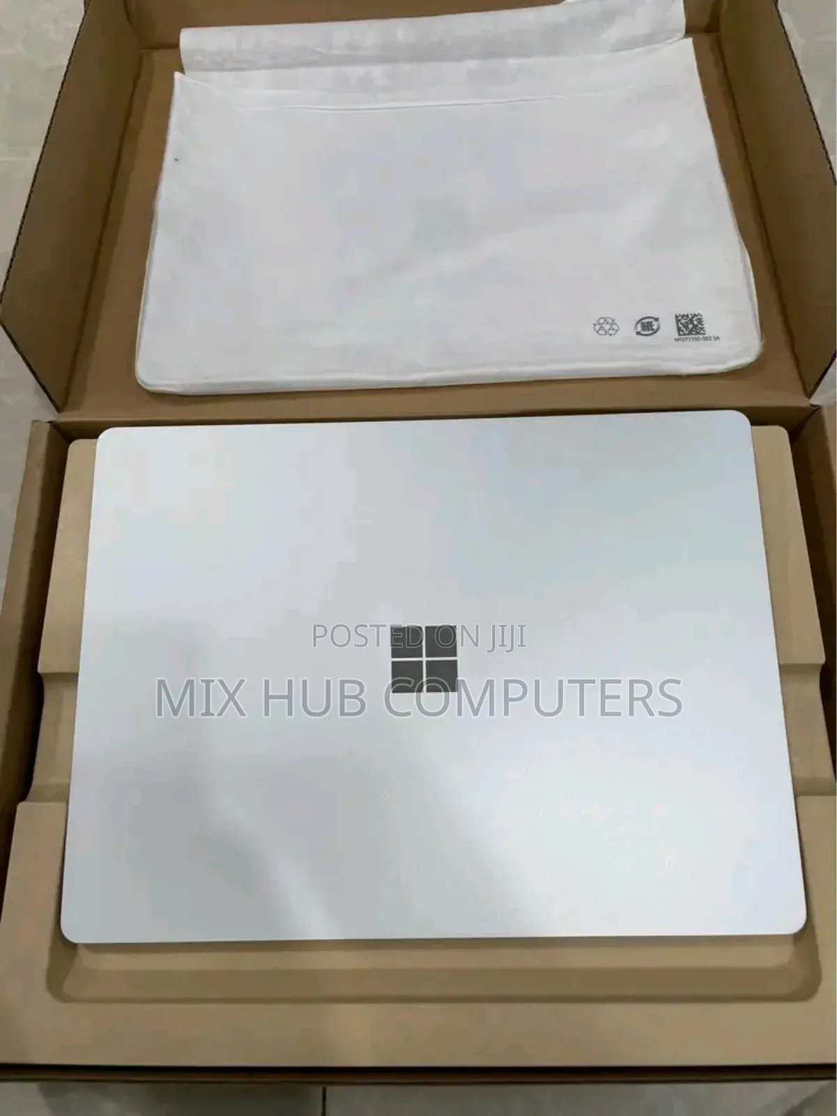 New Laptop Microsoft Surface Laptop 16GB Intel Core i5 SSD 512GB