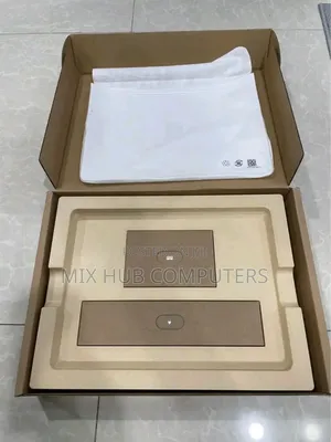 New Laptop Microsoft Surface Laptop 16GB Intel Core i5 SSD 512GB