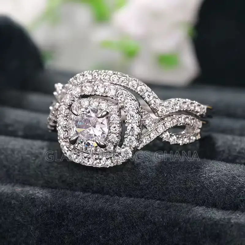Luxury Engagement Ring for Women | Silver Plated Zircon Wedding Ring