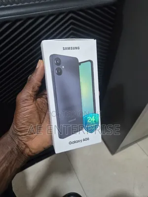 New Samsung Galaxy A06 64 GB Gold