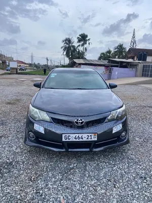Toyota Camry 2014 Gray