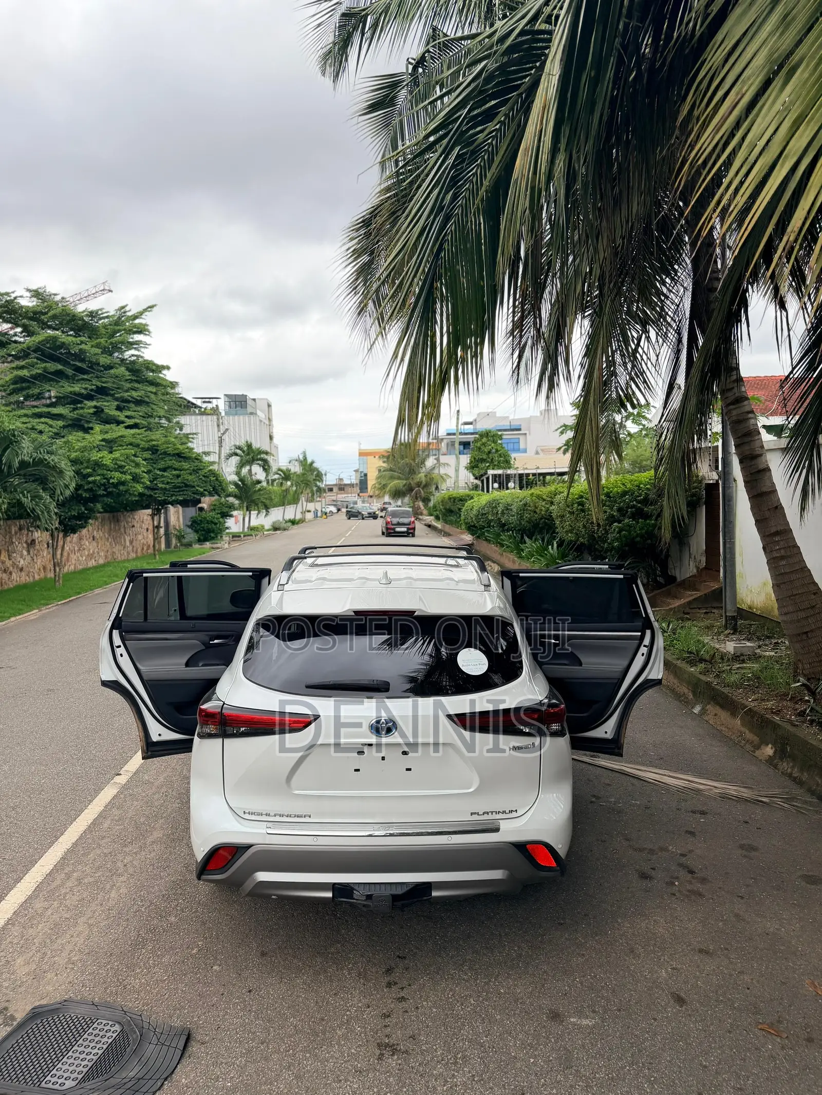 Toyota Highlander Platinum AWD 2023 White