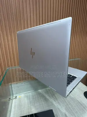 Laptop HP EliteBook 830 G7 16GB Intel Core i7 SSD 256GB
