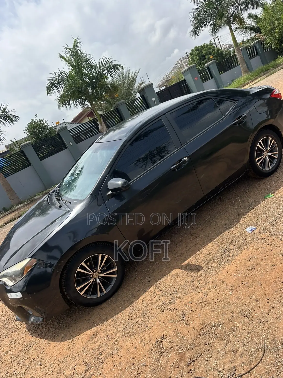 Toyota Corolla LE Eco 4dr Sedan (1.8L 4cyl CVT) 2016 Black