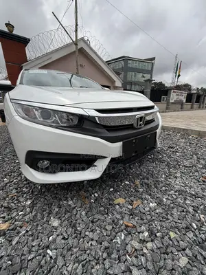 Honda Civic 2017 White