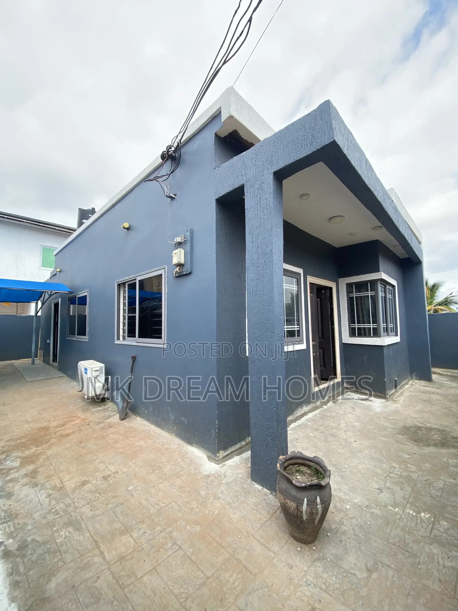 2bdrm House in Lake Side Estate for rent