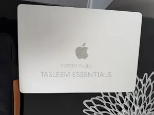 Laptop Apple MacBook Air 2025 M4 16GB Apple M4 Pro SSD 512GB