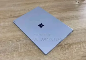 New Laptop Microsoft Surface Book 8GB Intel Core i7 SSD 256GB