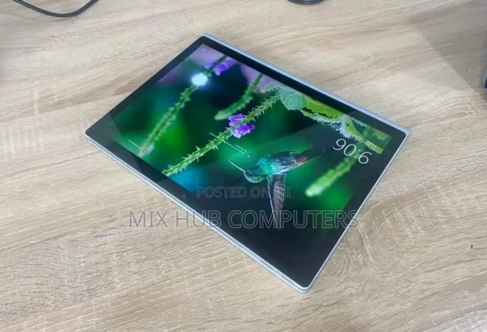 New Laptop Microsoft Surface Book 8GB Intel Core i7 SSD 256GB