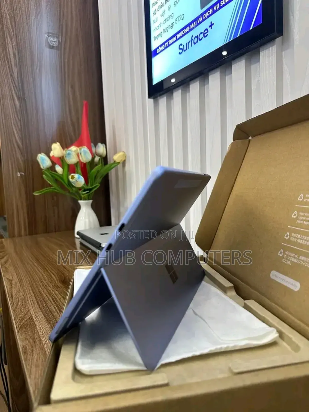 New Microsoft Surface Pro 512 GB Black