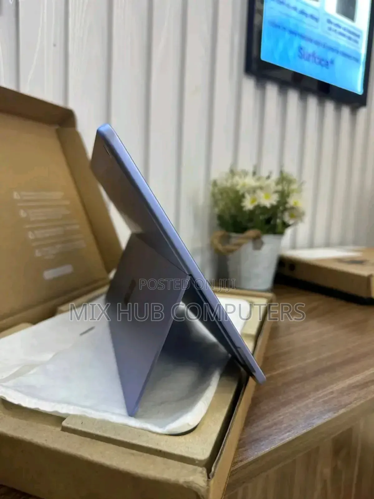 New Microsoft Surface Pro 512 GB Black