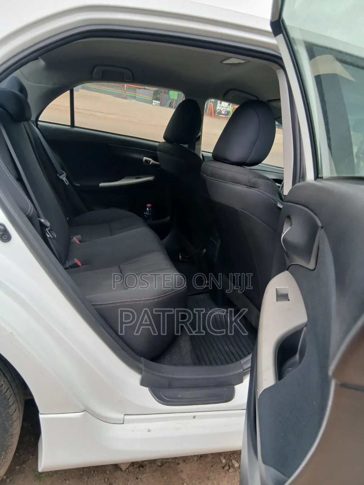 Toyota Corolla 2013 White