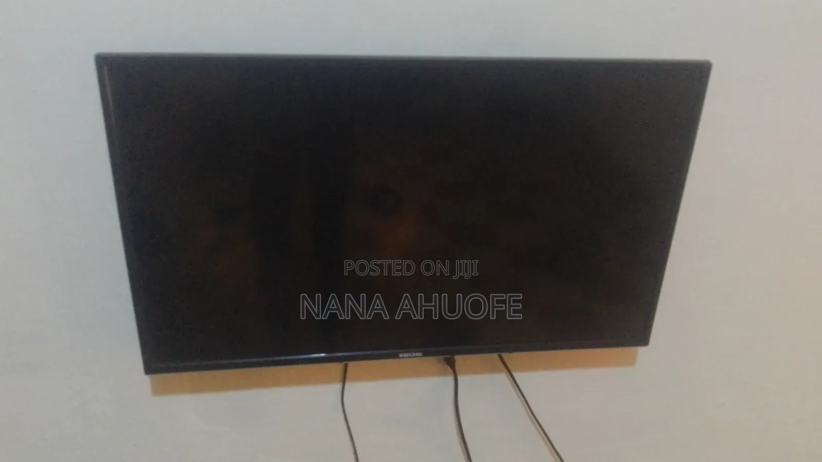 Bruhm Flat Screen Tv 32inchs