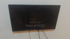 Bruhm Flat Screen Tv 32inchs