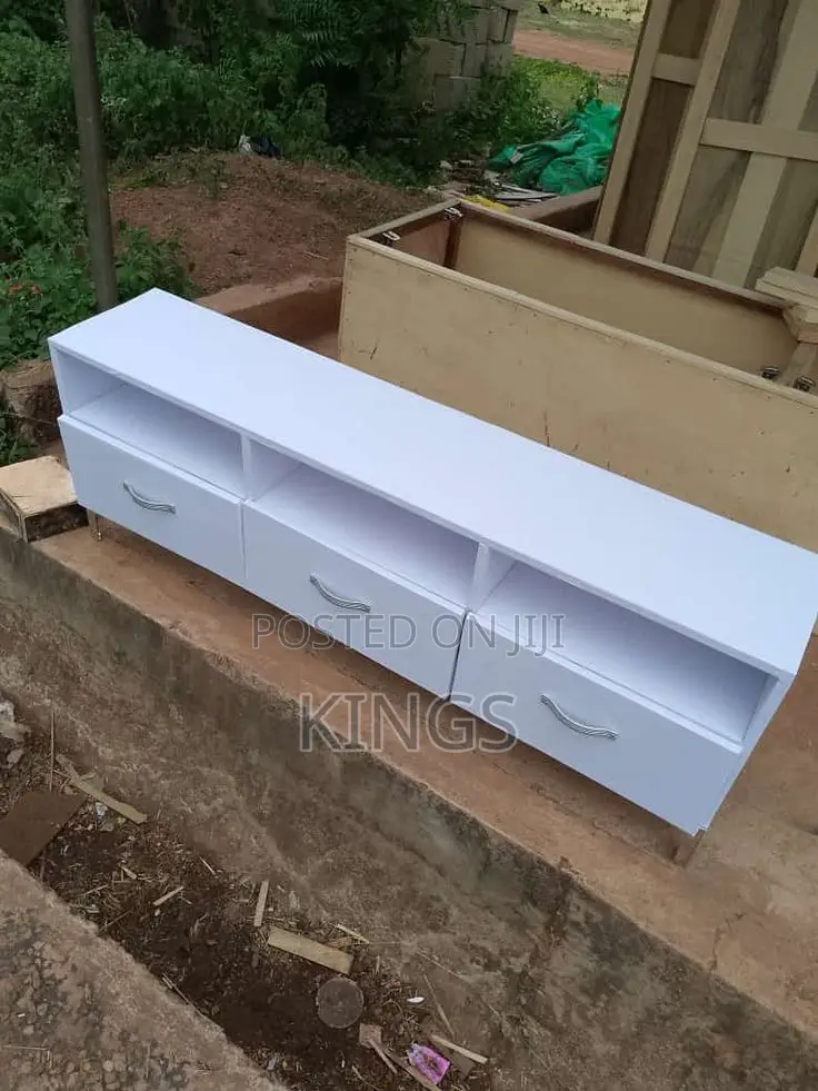 Brand New Luxury Tv Console (Payment on Delivery)