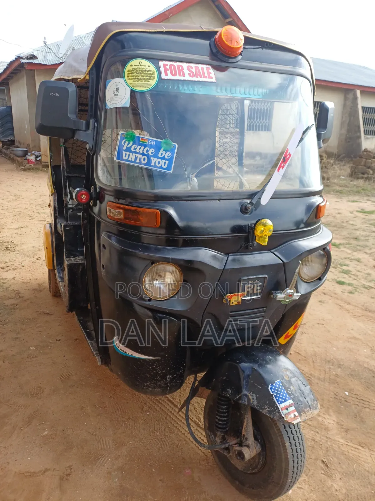 Bajaj 2018 Black