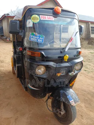 Bajaj 2018 Black