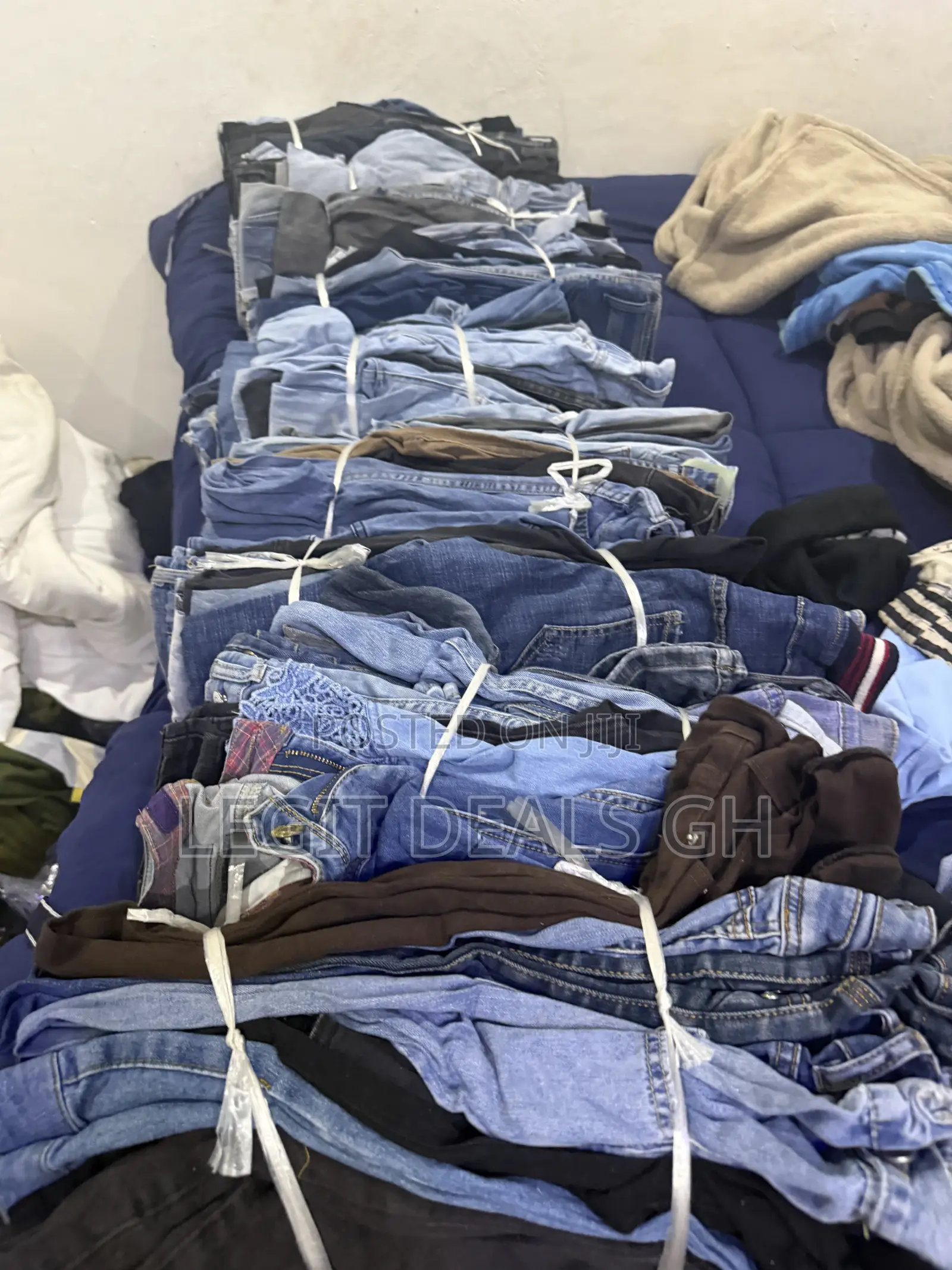 Thrift Wear 4 Piece Per Sale