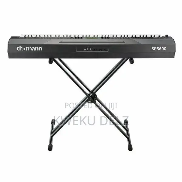 Thomann Sp-5600 88-key Hammer Action Stage Piano + Stand, Pedal Bag